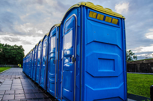 Best Portable restroom trailer rental  in Bartlett, TX